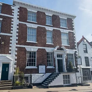 3* Hotel The Townhouse